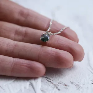 Gold necklace with round moss agate SIOBHAN Thumbnail