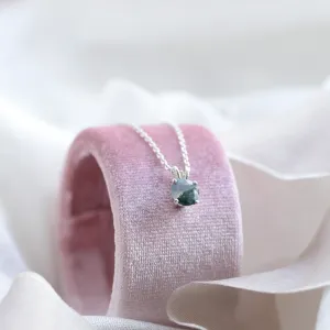 Gold necklace with round moss agate SIOBHAN Thumbnail