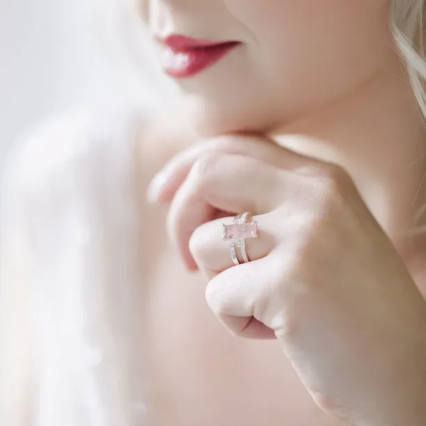 Zlatý prsten s jahodovým křišťálem a diamanty SWEETIE Image