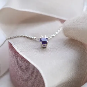 Jemný zlatý náhrdelník s ametystem SHANNON Thumbnail