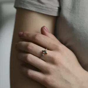 Vintage zlatý prsten se salt and pepper diamanty ROISIN Thumbnail