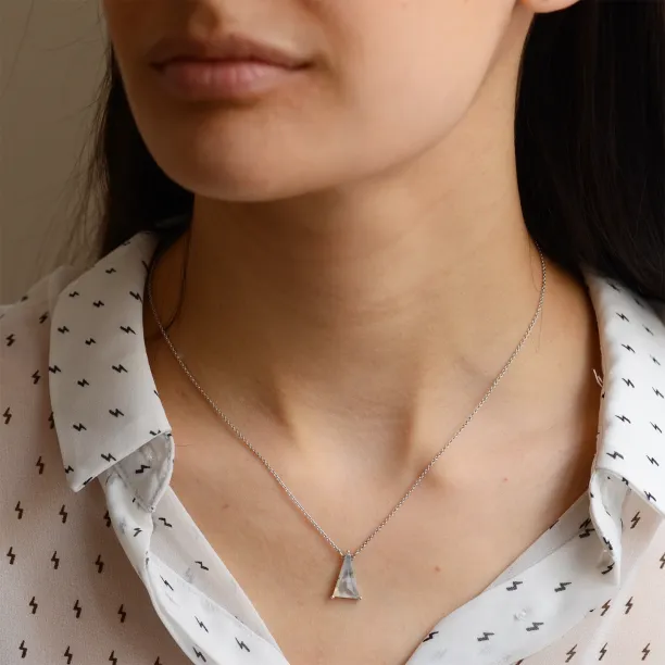 Zlatý přívěsek s trojúhelníkovým mechovým achátem ZUZY Image