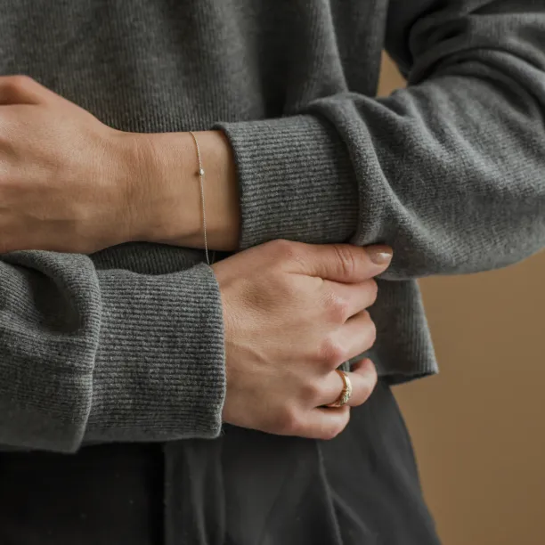 Zlatý minimalistický náramek s diamantem STACY Image