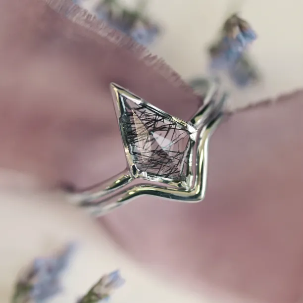 Set dvou prstýnků ze zlata s quartzem BUNO Image