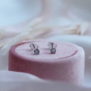 Zlaté náušnice se salt and pepper diamanty FELI Thumbnail