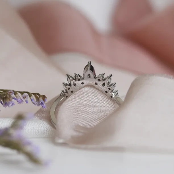 Majestátní zlatý prsten se salt and pepper diamanty FIERIA Image