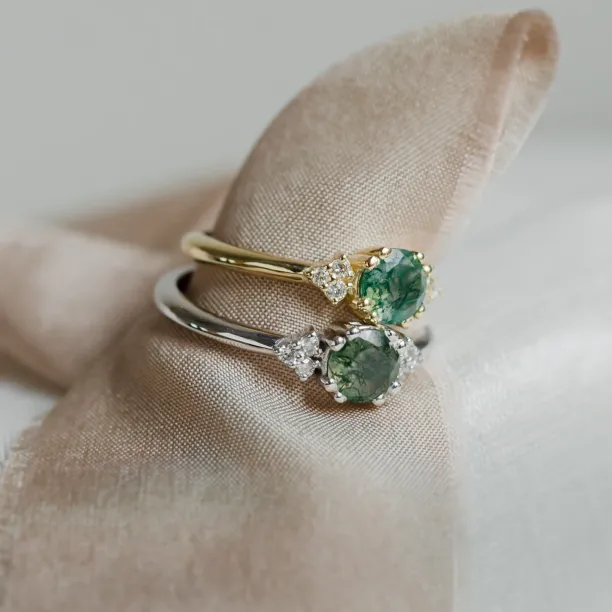 Noble gold ring with moss agate and diamonds MONNY Image