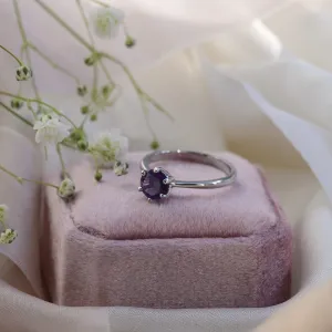 Minimalist gold ring with amethyst STAMI Thumbnail