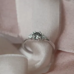 Gold ring with salt and pepper diamond 0.5ct MONNY