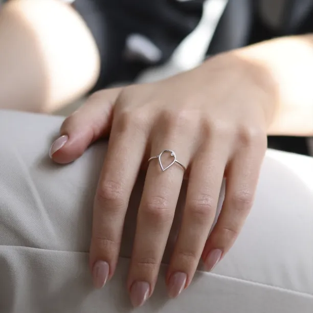 Gold minimalistic teardrop ring with diamond DAYSI Image