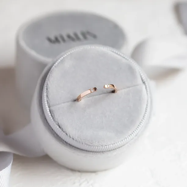 Gold minimalistic open ring with diamonds SILVIA Image