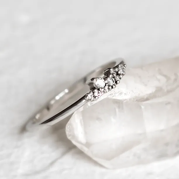 Zlatý minimalistický prstýnek s diamanty CLUSTER Image