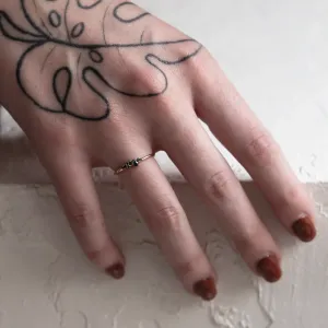 Zlatý minimalistický prsten se safíry CLUSTER Thumbnail