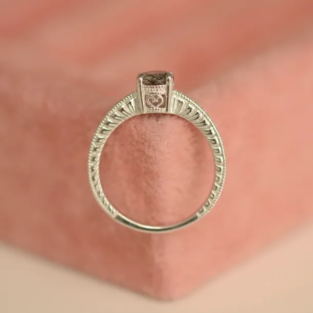 Zlatý prsten s rutil quartzem ve viktoriánském stylu STAI Image