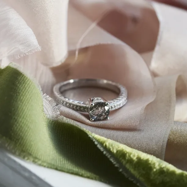 Zlatý prsten s rutil quartzem ve viktoriánském stylu STAI Image