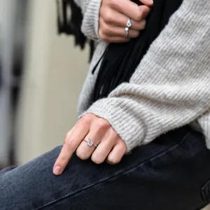 Netradiční zlatý prsten s kite moissanitem JODIE Thumbnail