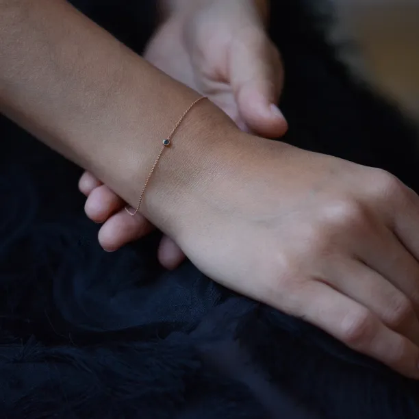 Zlatý náramek s černým diamantem BALA Image