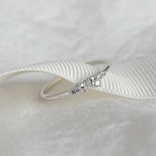 Gold ring with salt and pepper diamonds CLUSTER Image