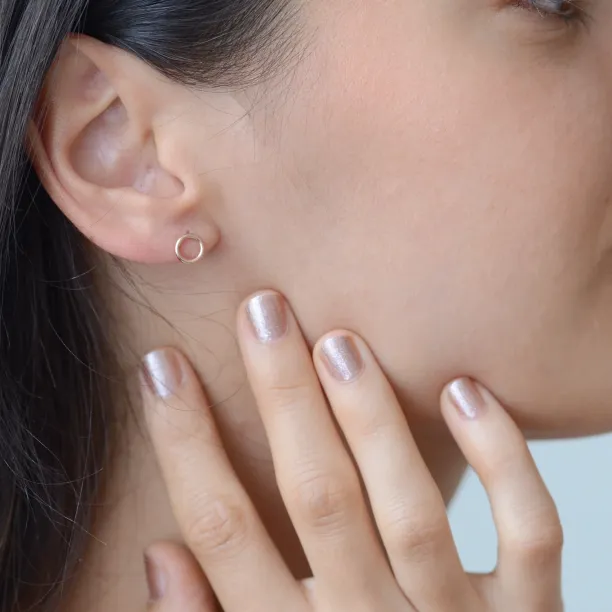 Stříbrné minimalistické náušnice karma USKE Image