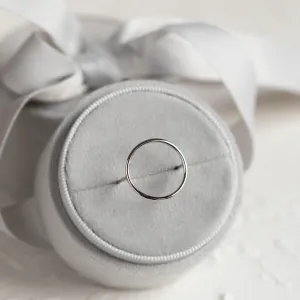 Minimalistický zlatý prsten s kruhem NORE Thumbnail