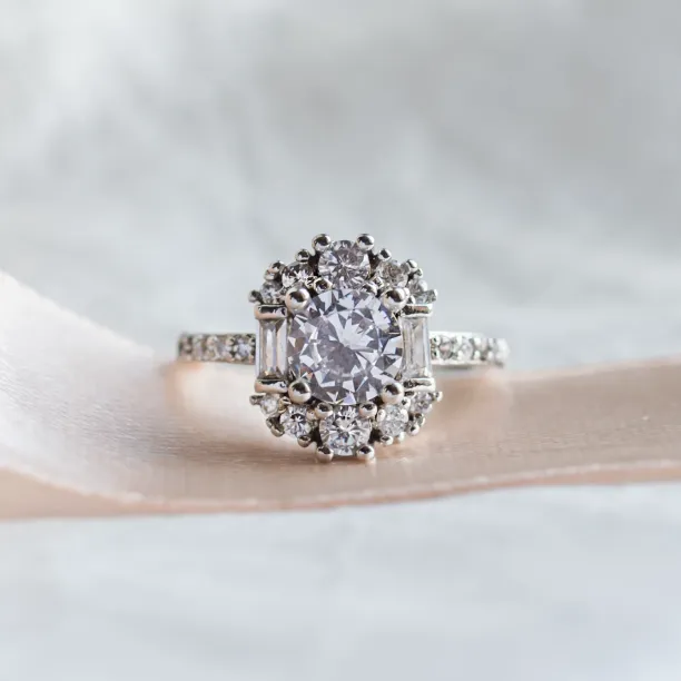 Luxury engagement ring with moissanites SHINY Image