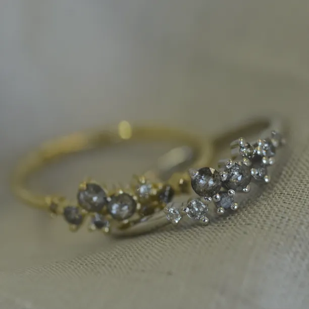 Gold ring with salt and pepper diamonds CLARA Image