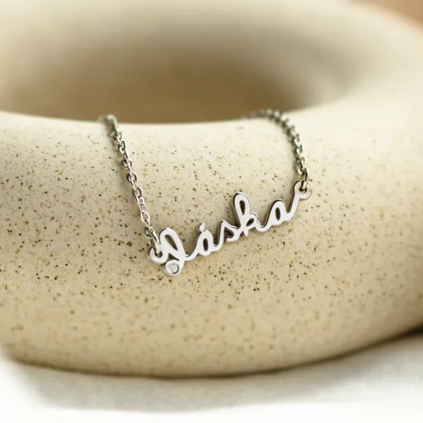 Stříbrný náramek s diamantem a nápisem Láska TRISH Image