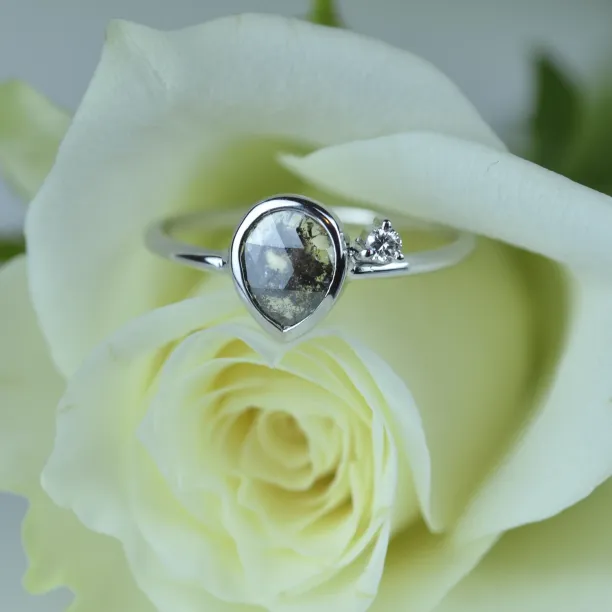 Zlatý prsten s diamantem salt and pepper 0.6ct MICHELLE Image