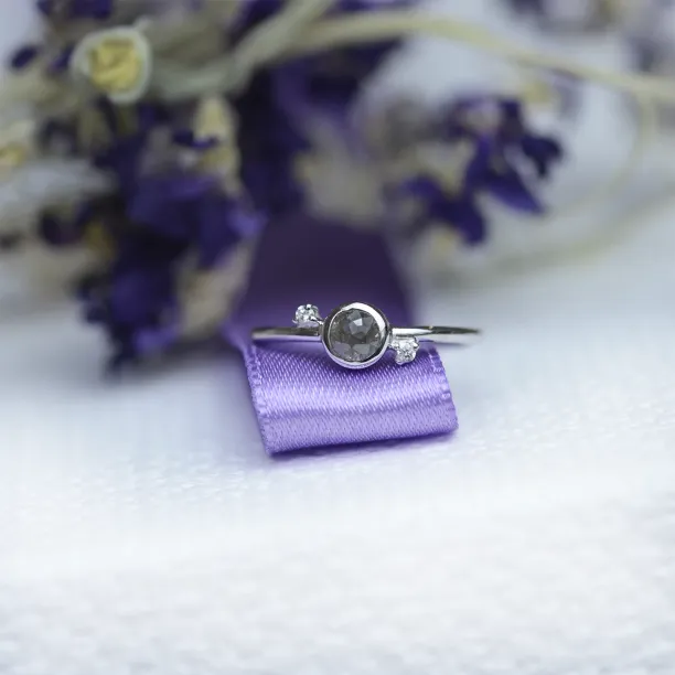 Zlatý prsten s diamantem salt and pepper 0.45ct LAUREN Image