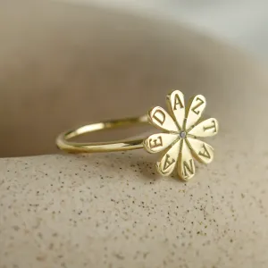 Originální prsten ze zlata s diamantem a gravírem LEXI  Thumbnail