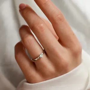 Platinum promise Brilliant ring 0.16ct FISKA