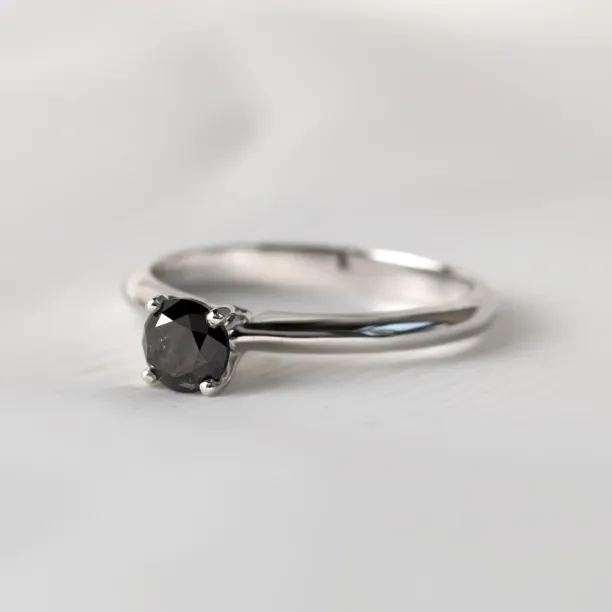 Platinum engagement ring with black diamond FLORA Image