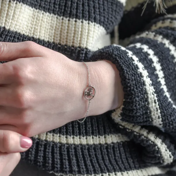 Zlatý náramek ve tvaru jelena APRIL Image