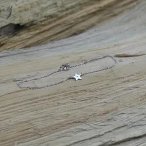 Stříbrný náramek ANITA s přívěskem ve tvaru hvězdy s diamantem Thumbnail