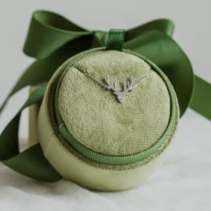 Zlatý náramek s motivem jelena a diamantem ELLEN Thumbnail