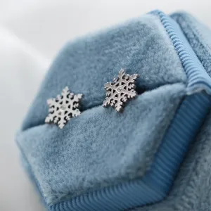 Stříbrné vločky ARIANA s diamanty Thumbnail