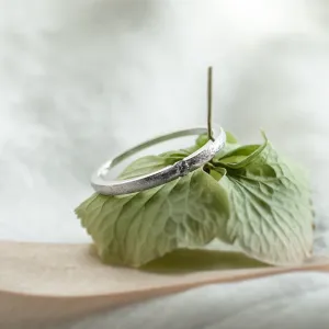 Minimalistický zásnubní prsten CHER Thumbnail