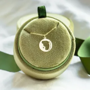 EIIA gold diamond pendant with baby foot trace Thumbnail