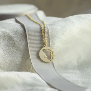 EIIA gold diamond pendant with baby foot trace Thumbnail