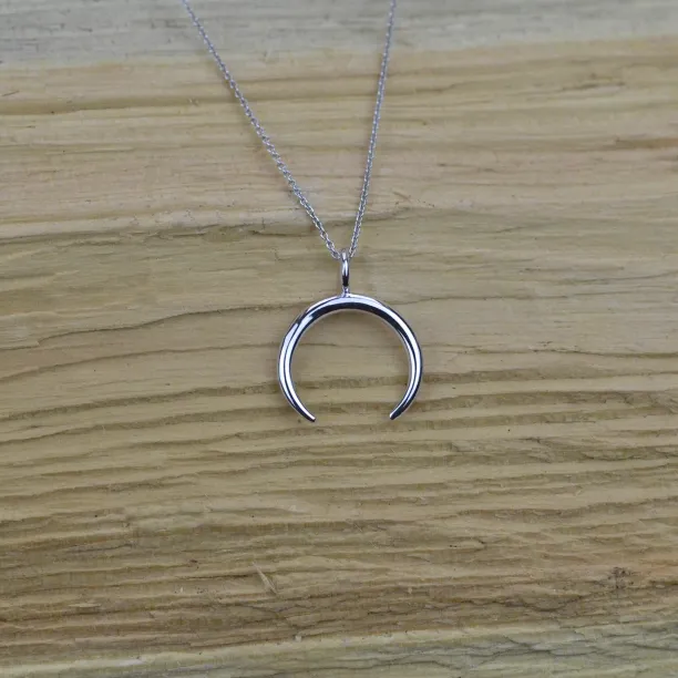 Zlatý náhrdelník ve tvaru půlměsíce ANEBY Image