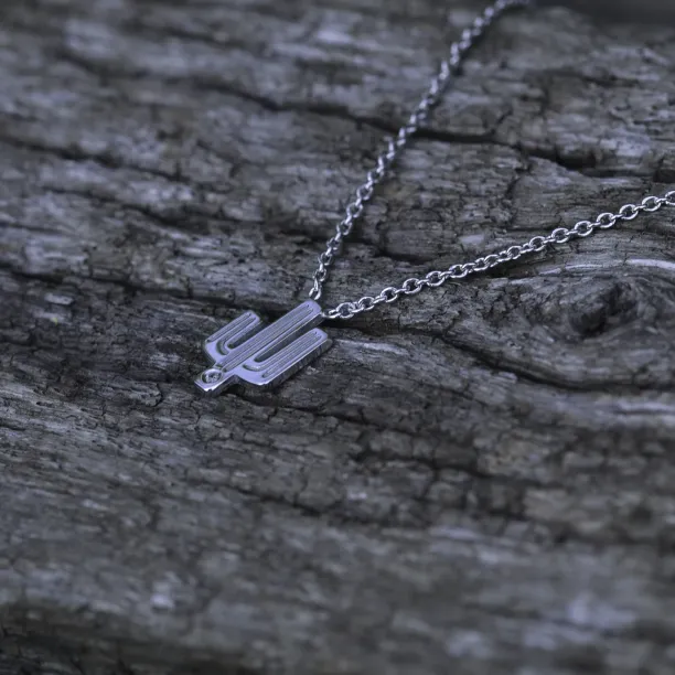 Originální zlatý přívěsek ve tvaru kaktusu s diamantem TINA Image