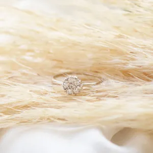 Stříbrný prsten ve tvaru květiny GRAC Thumbnail