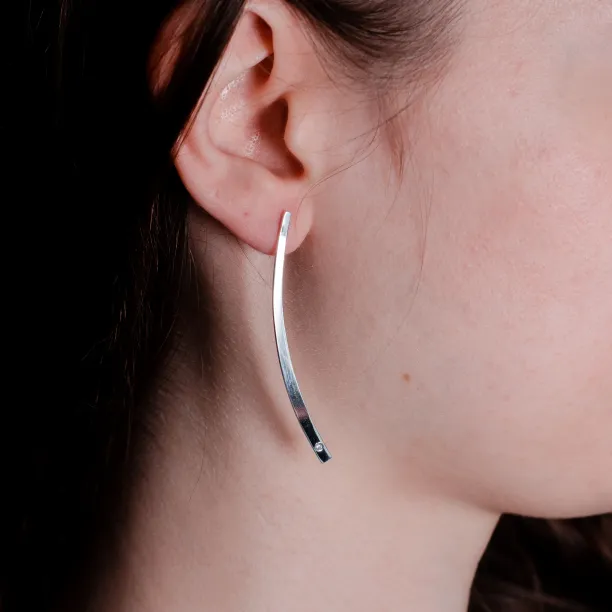 Atypické náušnice ze stříbra s diamantem YORDE Image