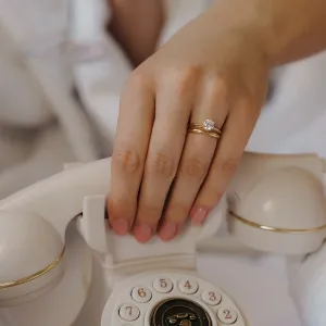 TRINO classic engagement diamond ring Thumbnail