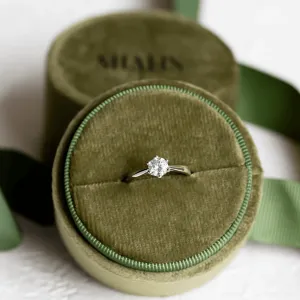 TRINO classic engagement diamond ring Thumbnail
