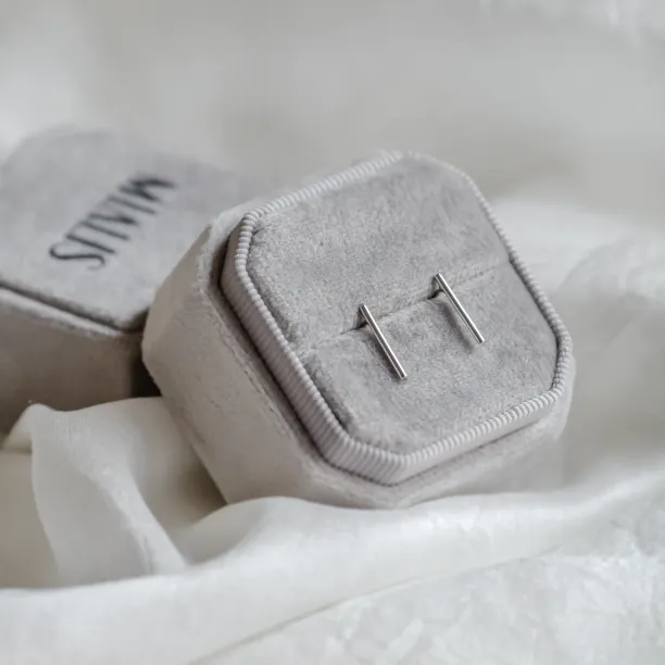 Zlaté minimalistické náušnice MALTE Image