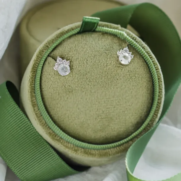 Zlaté náušnice s měsíčním kamenem a diamanty MONY Image