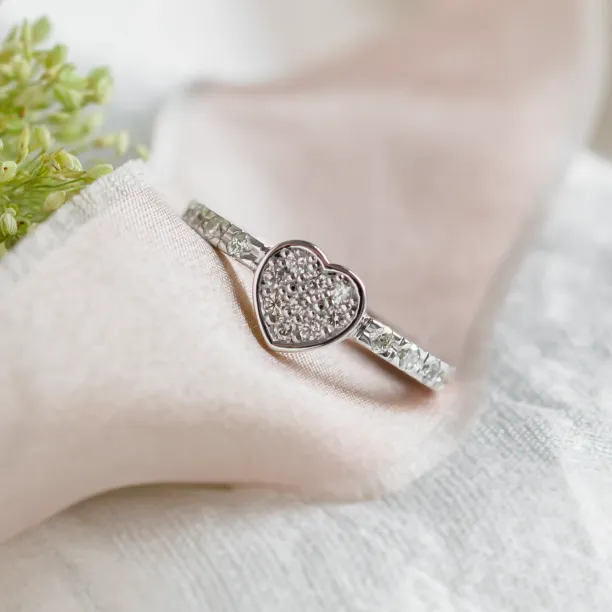 ERIA gold diamond ring Image