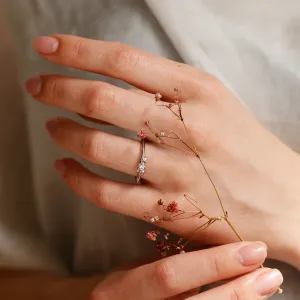 ROSNI gold diamond engagement ring Thumbnail