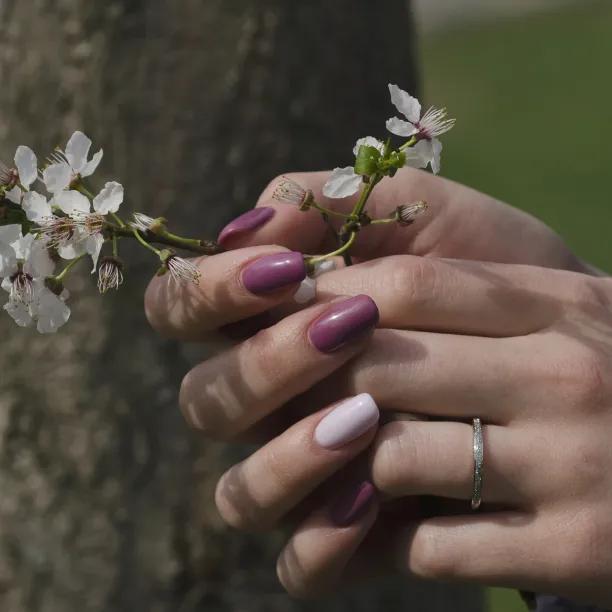 Zlaté snubní prsteny z kombinovaným matným povrchem LIDE Image